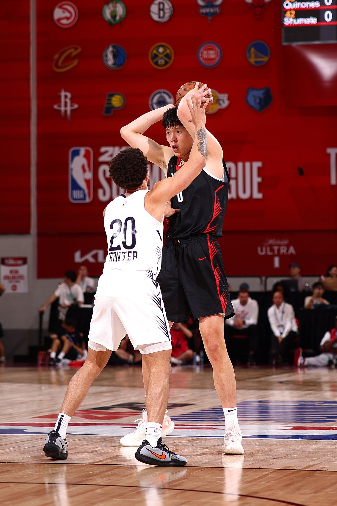 队记：夏联这些球员只磨合了5天 但杨瀚森能克服语言障碍串联全队