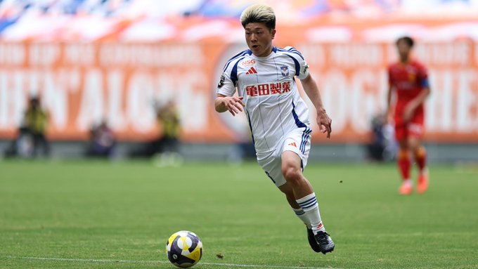 官方：柏太阳神签下新潟天鹅中场小见洋太